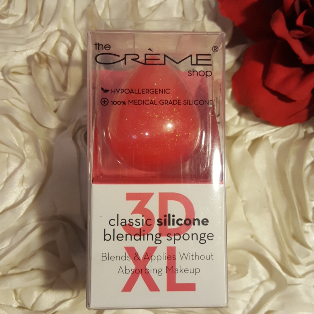 Creme Shop Silicone Blending Sponge Pink.